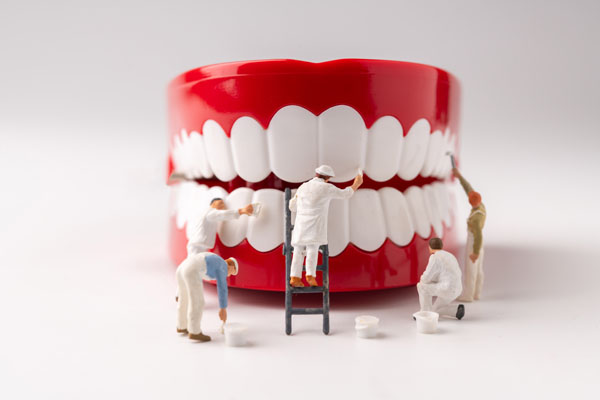 Care Tips To Avoid The Need For Denture Repairs