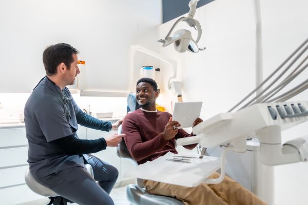 What To Expect When Visiting A Dental Office For The First Time