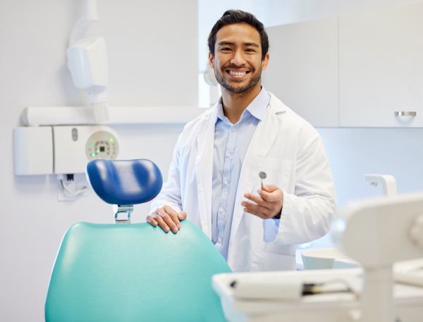 Ways A Laser Dentist Can Improve Your Dental Experience