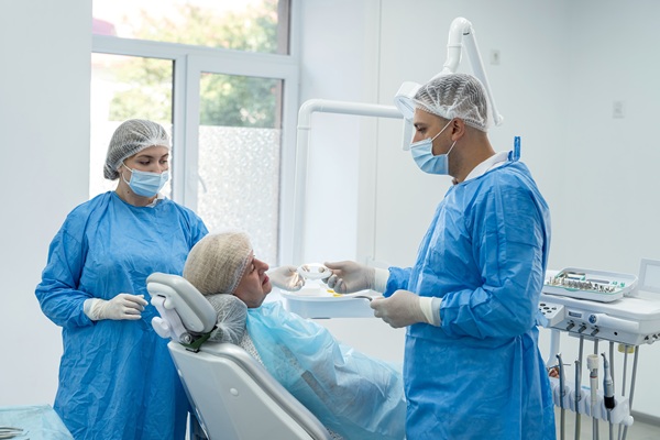 Partial Dentures: A Functional And Aesthetic Solution For Missing Teeth